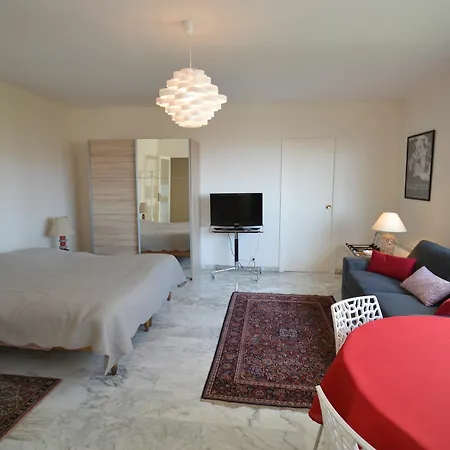 Apartment President Luxurious Center *